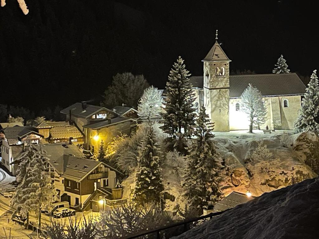 Chalet Les Avernes - Champagny En Vanoise, Domaine La Plagne Paradiski Bagian luar foto